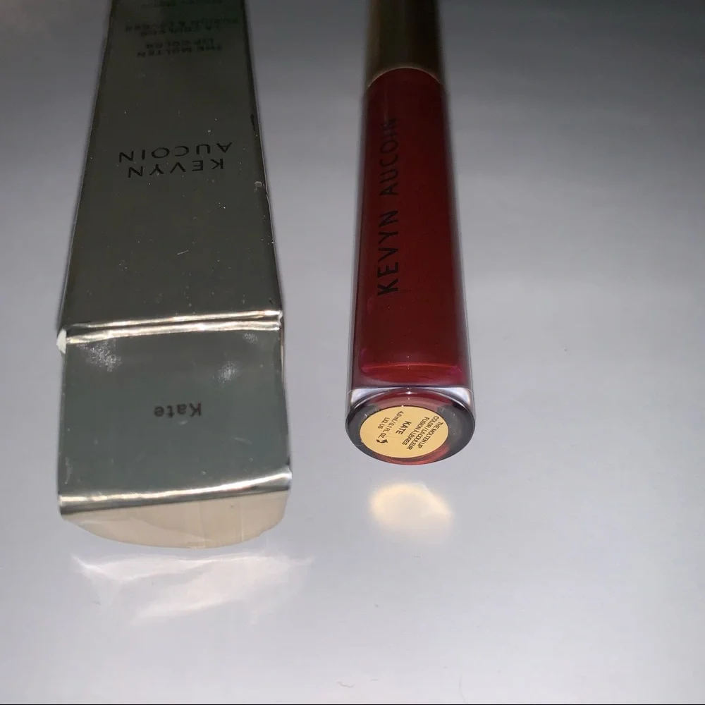 Kevyn aucoin lip